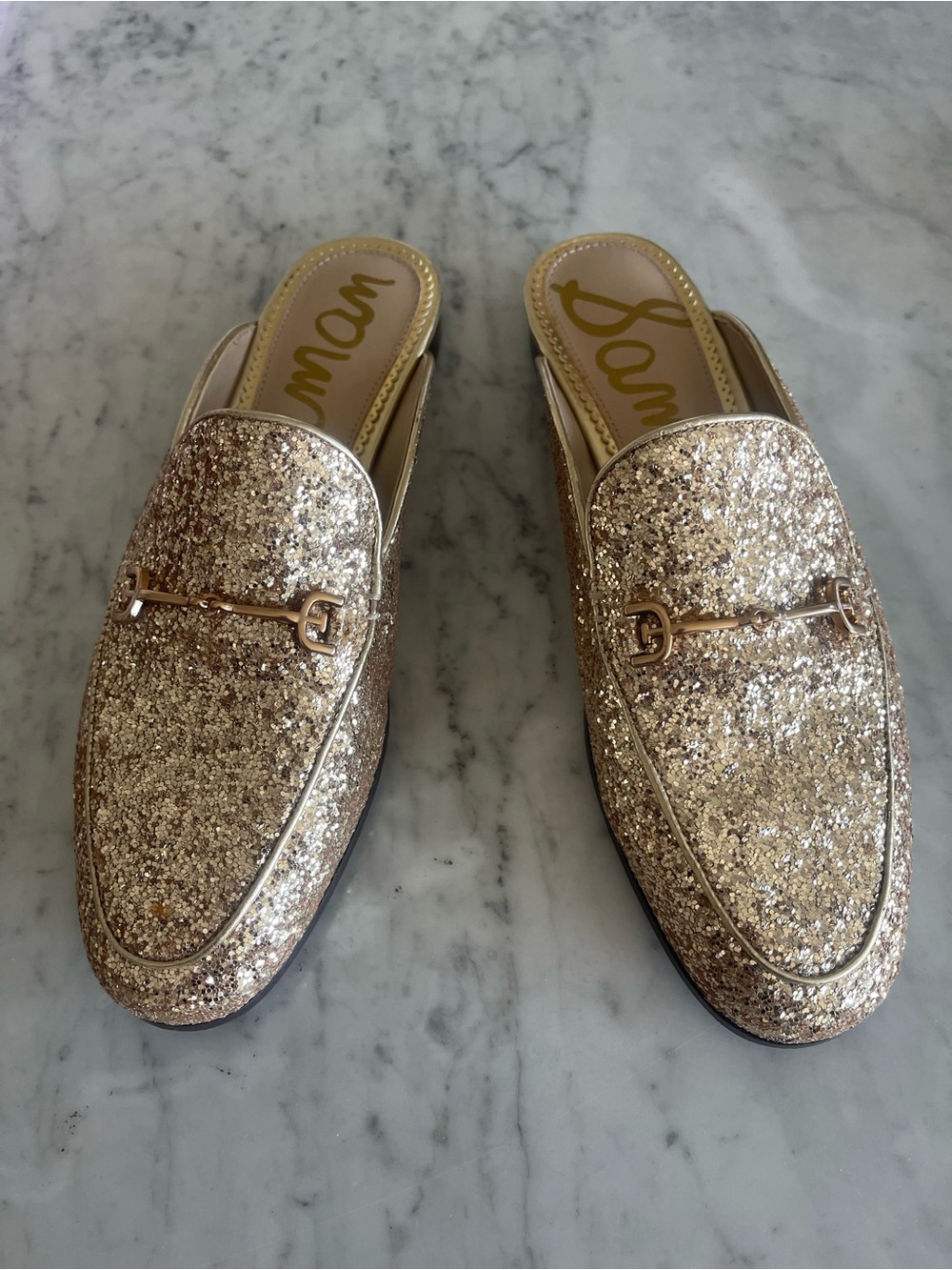Sam Edelman Women's Linnie
Classic Mules in gold glitter 💛 size 7
